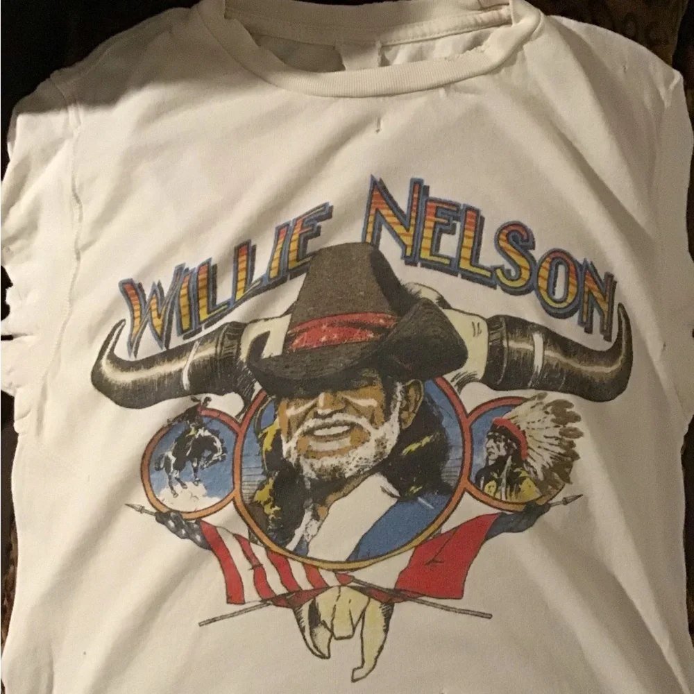 MadeWorn Factory Distressed Willie Nelson Short Sleeve Tee Vintage Inspired XS - Picture 4 of 4